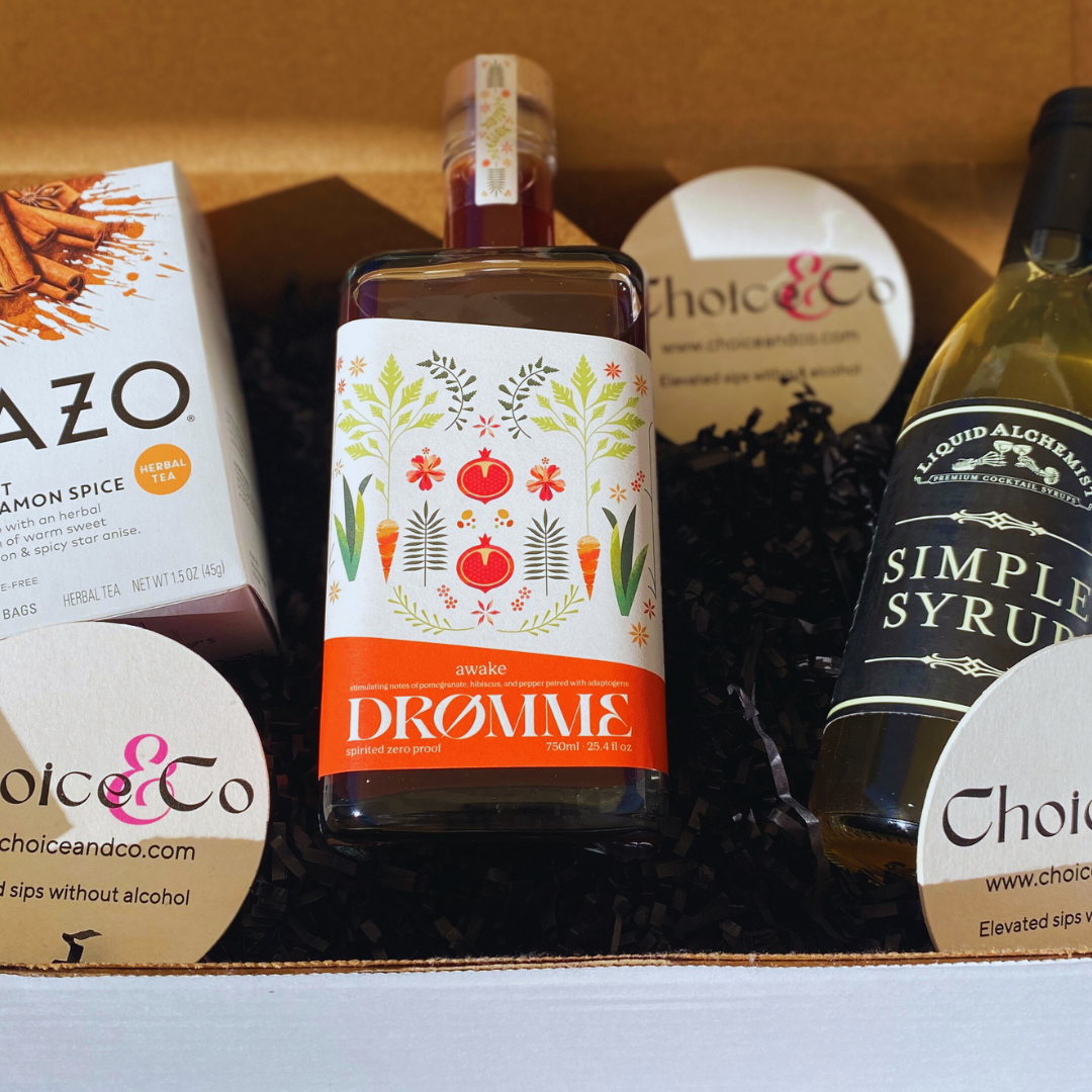 Tazo Cinnamon Spice Tea box, Drømme Awake nonalcoholic spirit, Simple Syrup, 3 Choice & Co coasters